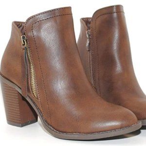 TRENDSUP COLLECTION Women's Brown Suede Booties